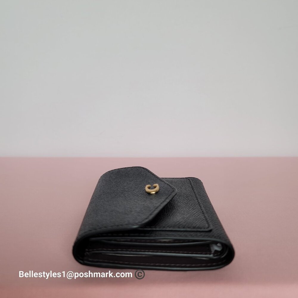 COACH Wyn Crossgrain Leather Small Leather Wallet- Black color 🎈$89. ⭐ - Picture 8 of 16